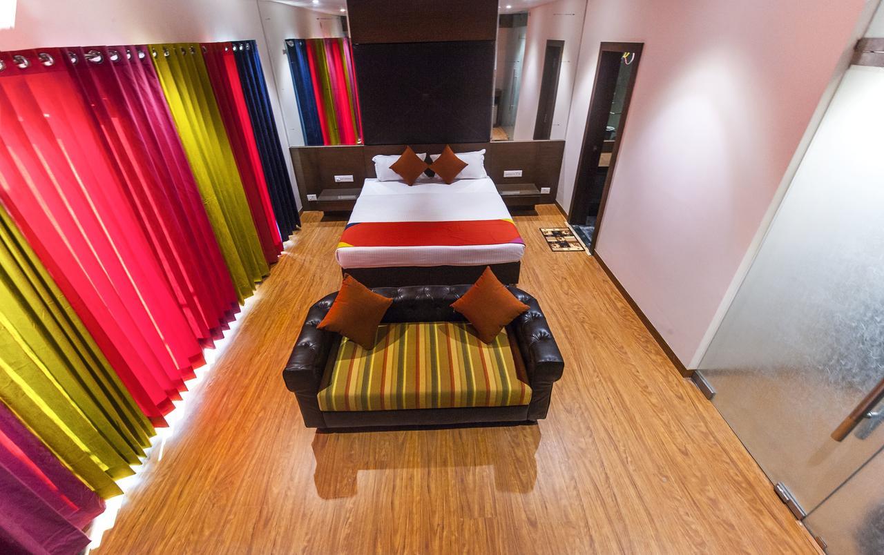 Hotel Atharva Ujjain Zewnętrze zdjęcie