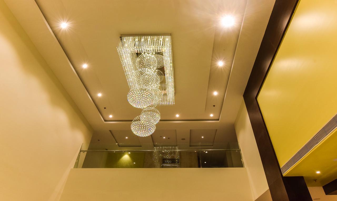 Hotel Atharva Ujjain Zewnętrze zdjęcie